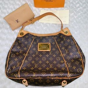 ❌❌❌sold❌❌❌Authentic Louis Vuitton Galleria PM